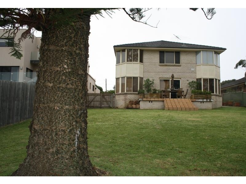 25 Hall Ave, Collaroy Plateau NSW 2097