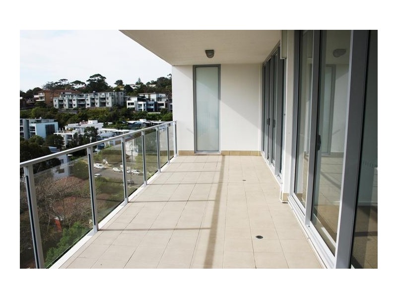 3703/10 Sturdee Parade, Dee Why NSW 2099