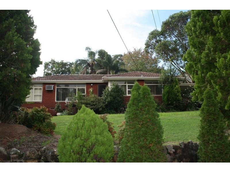 4 Koorangi Ave, Elanora Heights NSW 2101