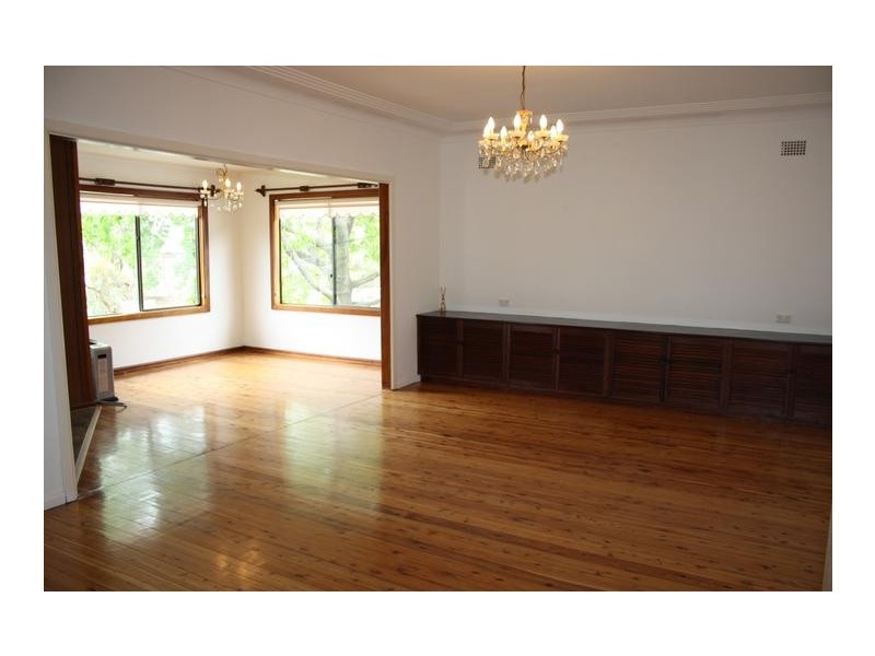 91 Warringah Rd, Beacon Hill NSW 2100