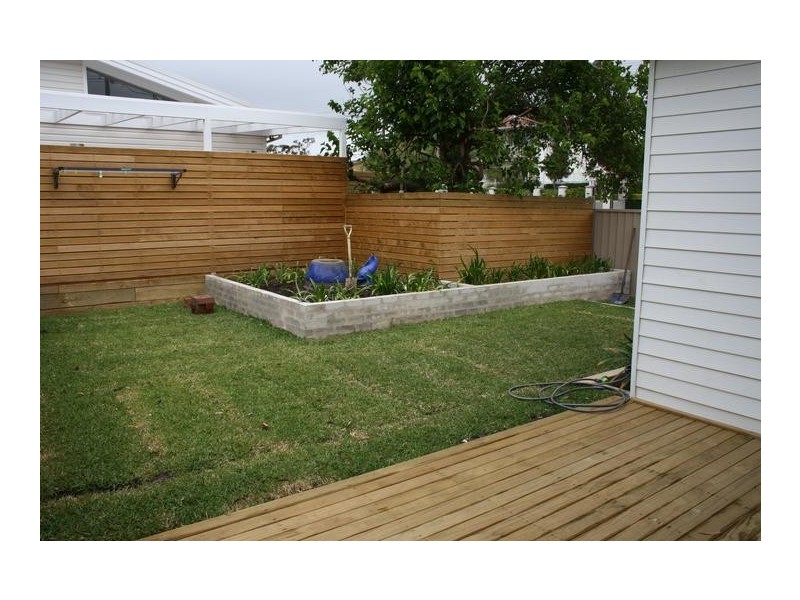 91 Warringah Rd, Beacon Hill NSW 2100