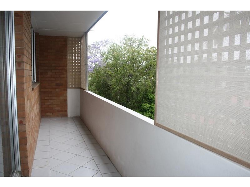 10/2 Holborn Ave, Dee Why NSW 2099