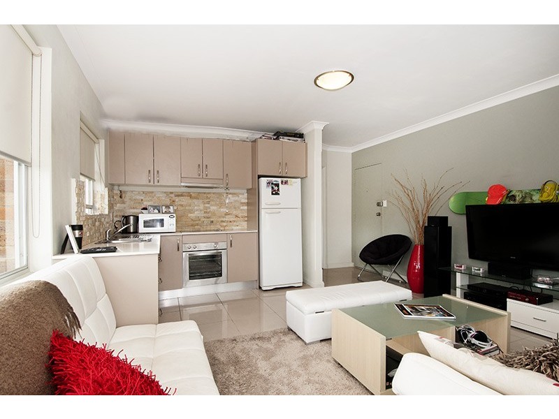 5/104 Oaks Avenue, Dee Why NSW 2099