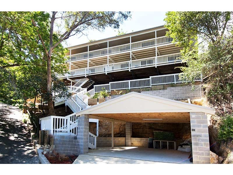 30 Tatiara Crescent, North Narrabeen NSW 2101