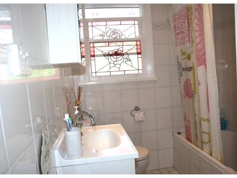 5 Penrith Ave, Wheeler Heights NSW 2097