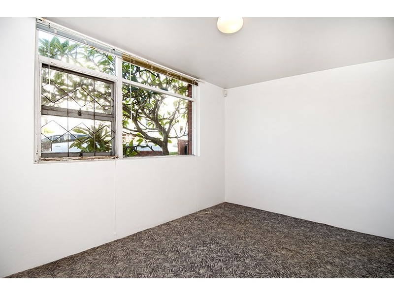2/11 Frazer St, Collaroy NSW 2097