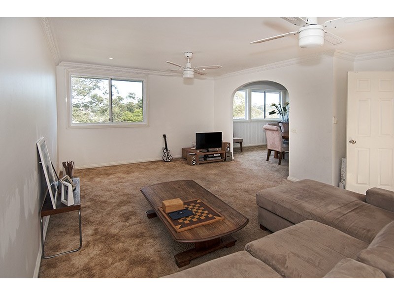 4 Wyarama Street (Enter via Ethie Rd), Allambie Heights NSW 2100