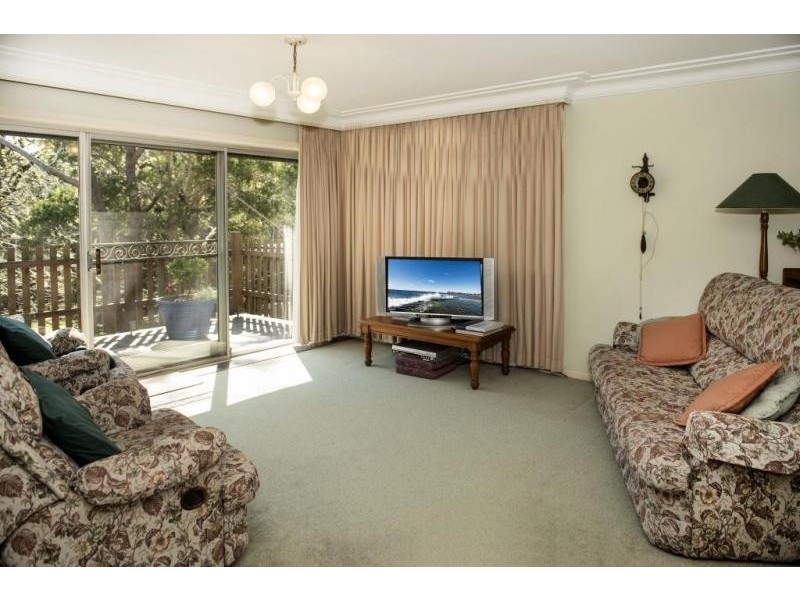 256 South Creek Road, Wheeler Heights NSW 2097