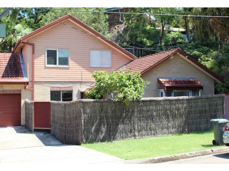 1B Larmer Place, Dee Why NSW 2099