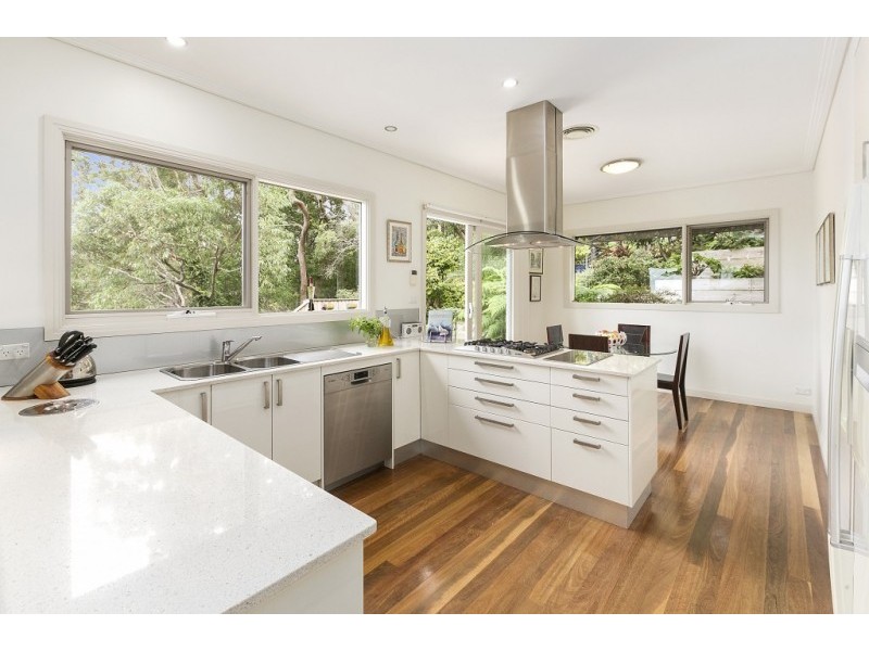 33 Binalong Ave, Allambie Heights NSW 2100