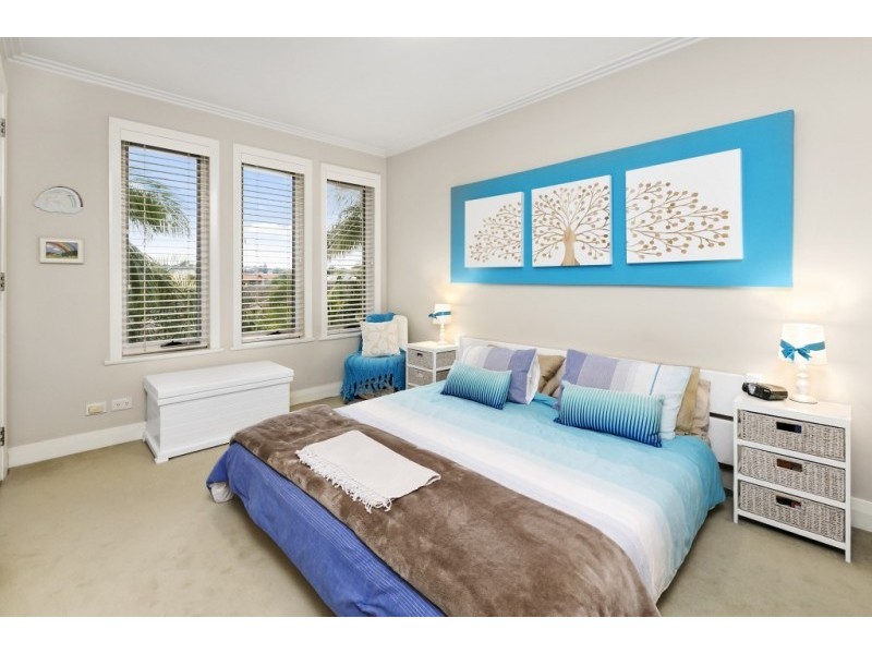 13/14-18 Golf Avenue, Mona Vale NSW 2103