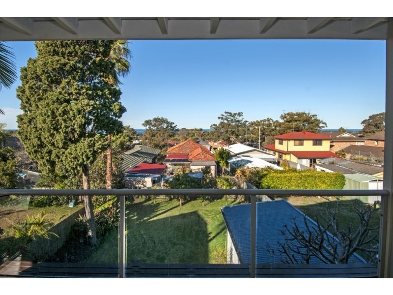 25 Edward Street, Narraweena NSW 2099