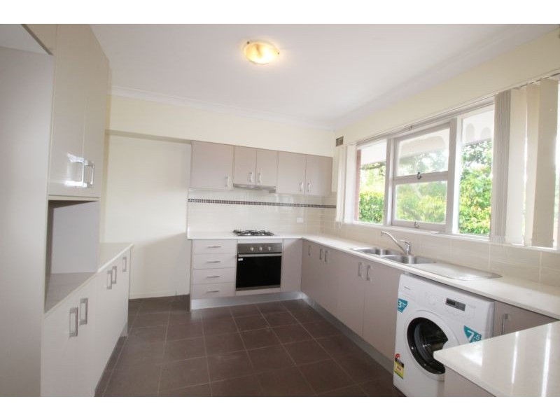 Upper 9 Campbell Ave, Dee Why NSW 2099