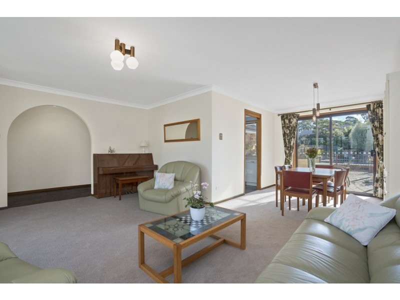 51 Neridah Avenue, Belrose NSW 2085