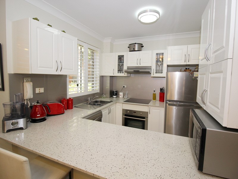 2/19 Redman Road, Dee Why NSW 2099