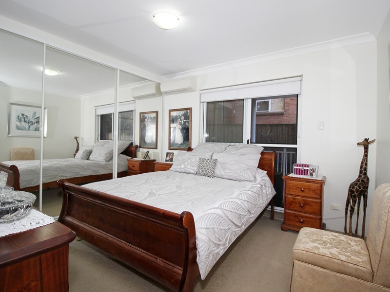 2/19 Redman Road, Dee Why NSW 2099