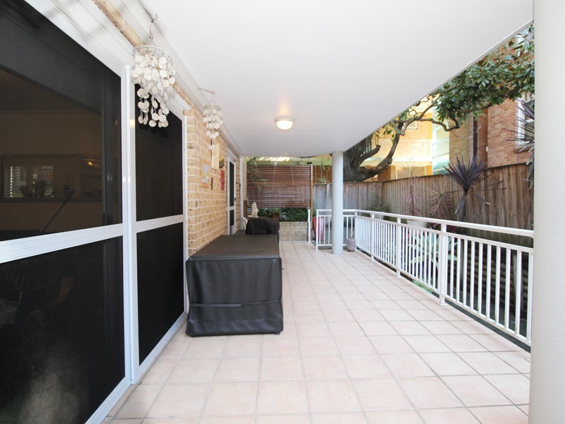 2/19 Redman Road, Dee Why NSW 2099