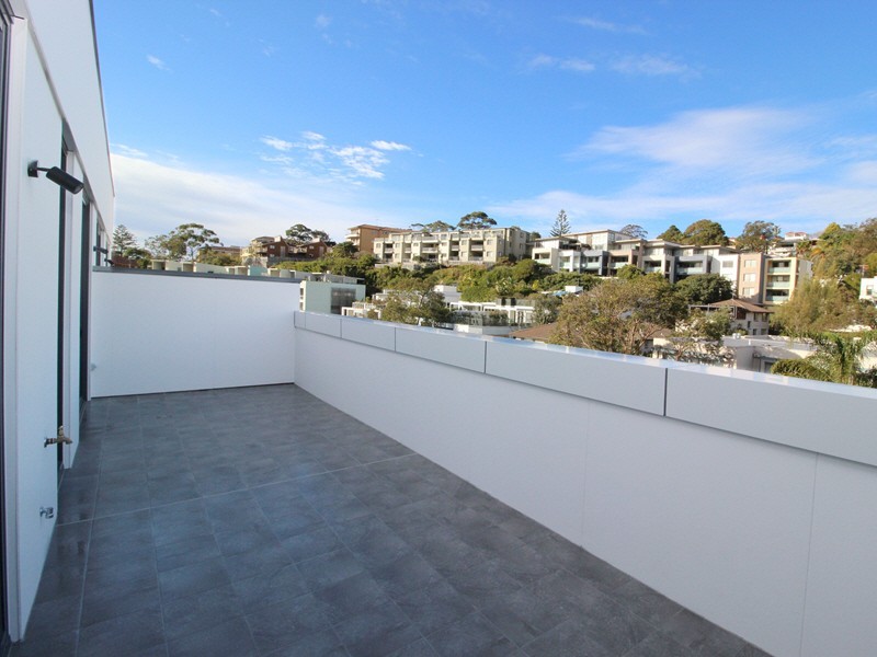 402/16-22 Sturdee Parade, Dee Why NSW 2099