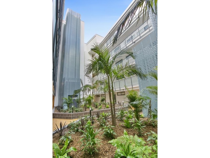 G12/16-22 Sturdee Parade, Dee Why NSW 2099