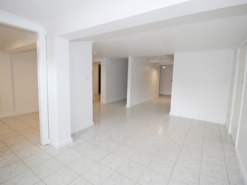 Lower 6 Oxford Falls Road, Beacon Hill NSW 2100