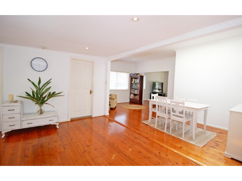 34 Nimbey Ave, Narraweena NSW 2099