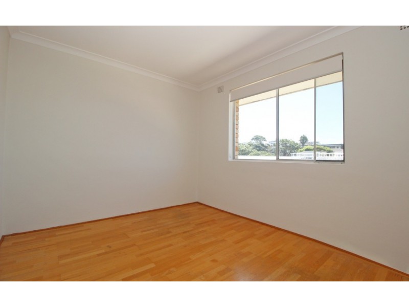 19/28 Howard Ave, Dee Why NSW 2099