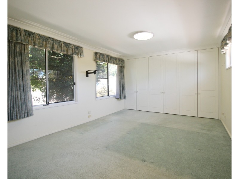 12 Naree Road, Frenchs Forest NSW 2086