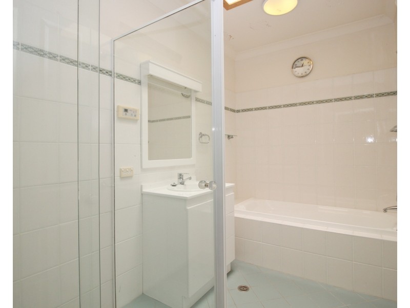 12 Naree Road, Frenchs Forest NSW 2086