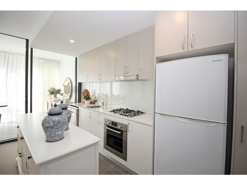 G12/16-22 Sturdee Parade, Dee Why NSW 2099