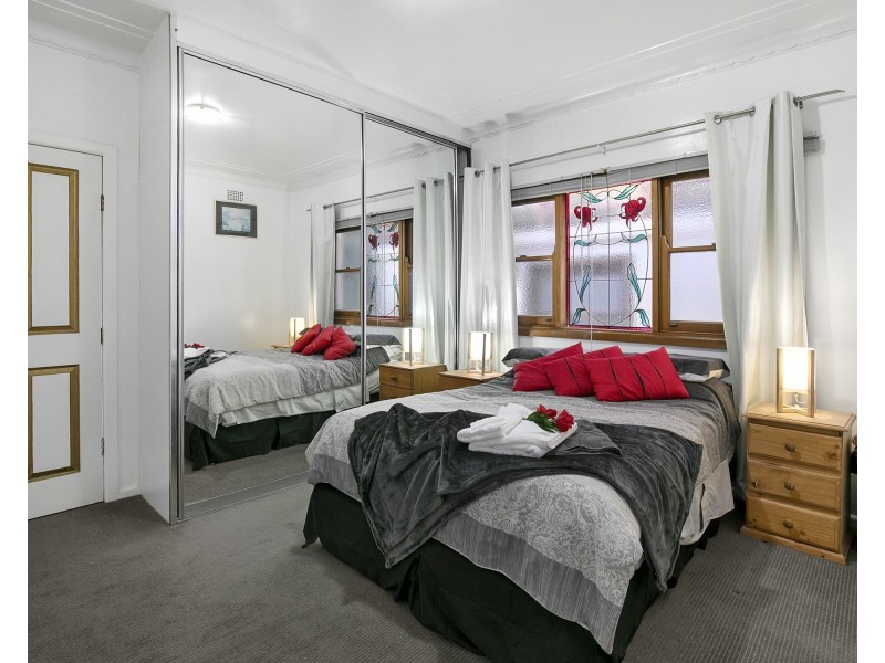 19 Connaught Street, Narraweena NSW 2099