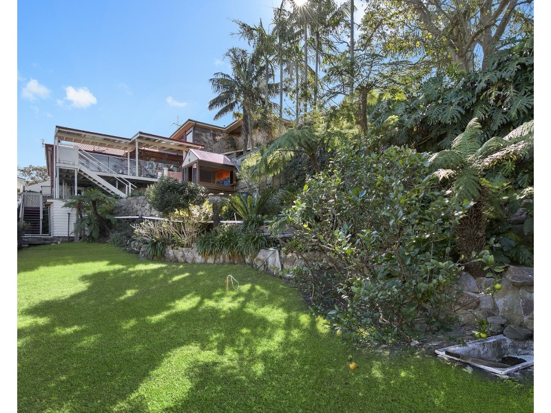 19 Connaught Street, Narraweena NSW 2099