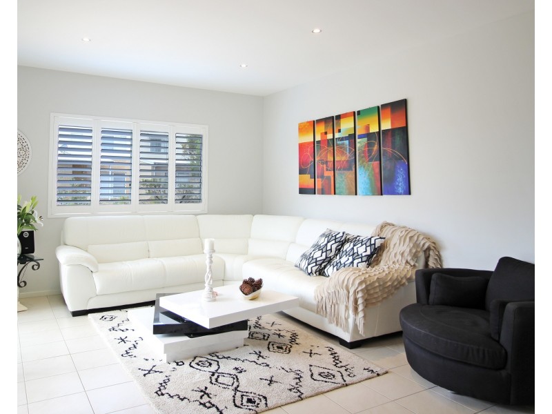 16 Yalinbah Street, Tea Gardens NSW 2324