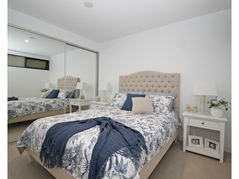 G12/16-22 Sturdee Parade, Dee Why NSW 2099