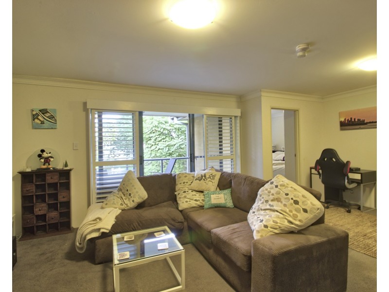 20/2-4 Francis St, Dee Why NSW 2099