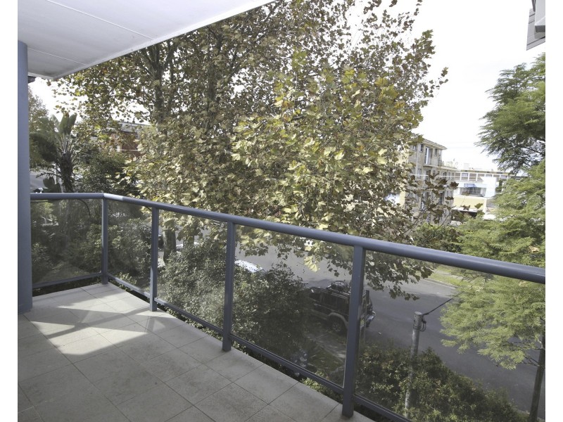 20/2-4 Francis St, Dee Why NSW 2099