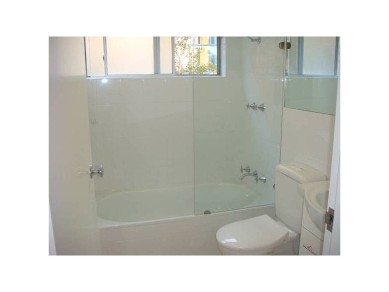 1/113 Oaks Ave, Dee Why NSW 2099