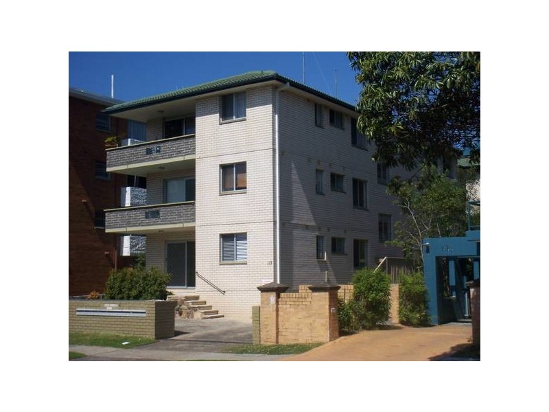 1/113 Oaks Ave, Dee Why NSW 2099