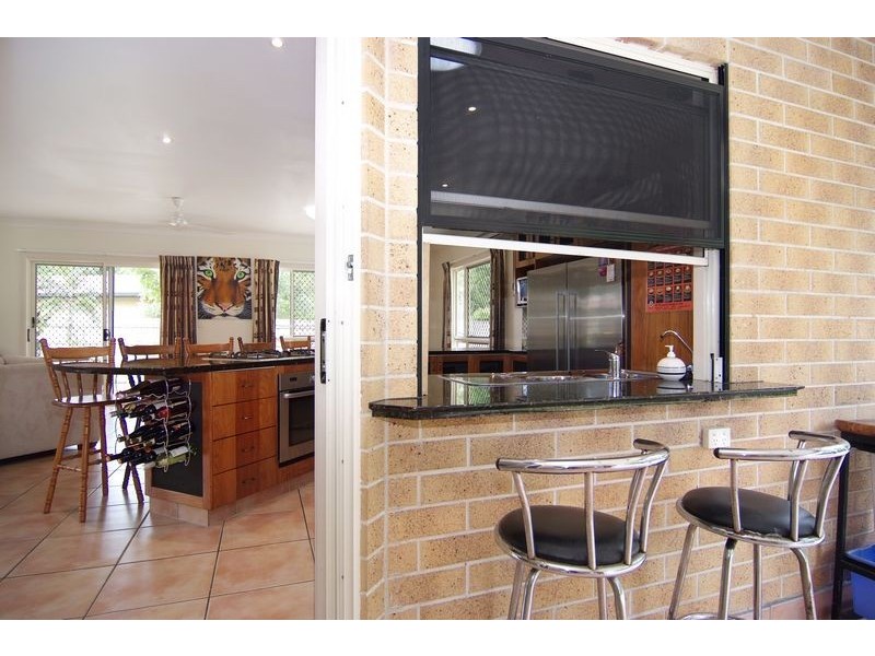 4 Sailfish Close, Kanimbla QLD 4870