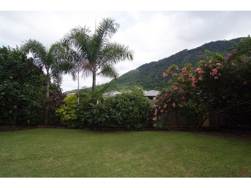 4 Sailfish Close, Kanimbla QLD 4870