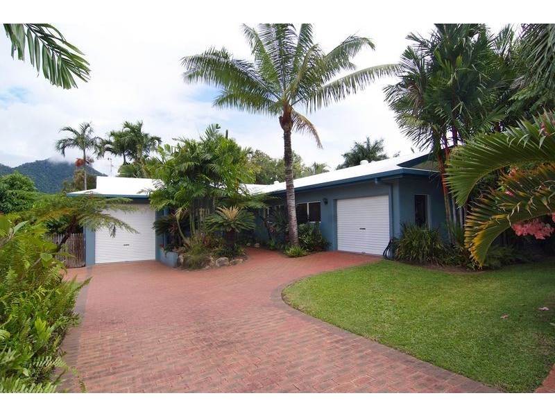 43 Michaelangelo Drive, Redlynch QLD 4870