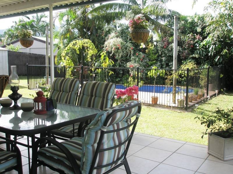 2 Majestic Street, Kamerunga QLD 4870