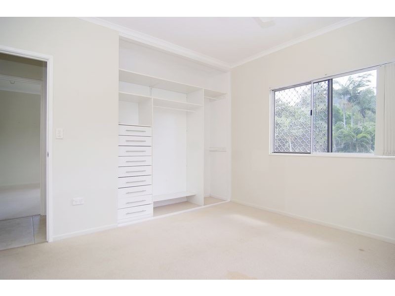 8 Ulambi Close, White Rock QLD 4868