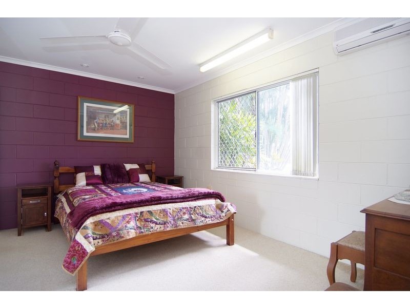 8 Ulambi Close, White Rock QLD 4868