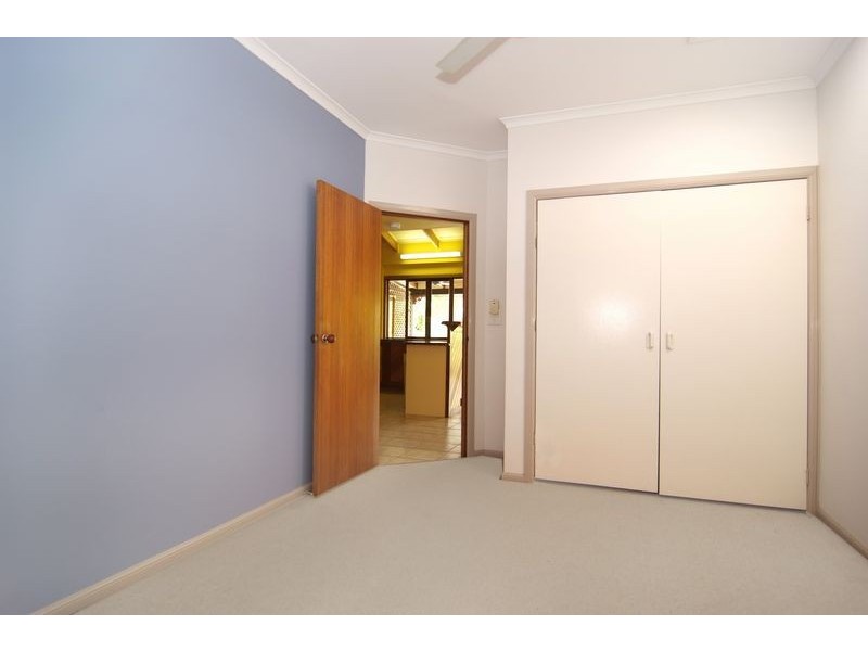 15 Granite Close, Brinsmead QLD 4870