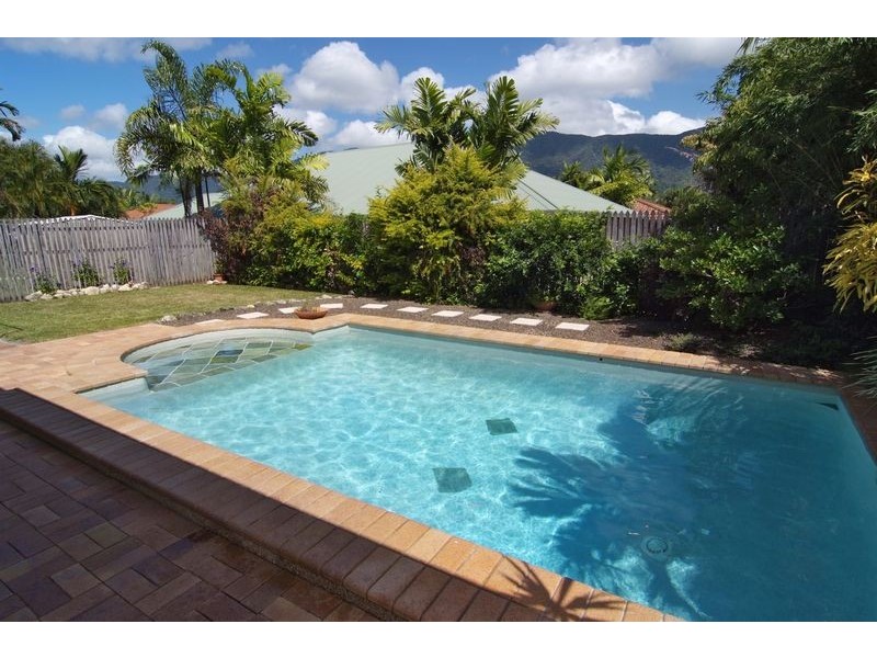 31 Wills Street, Brinsmead QLD 4870