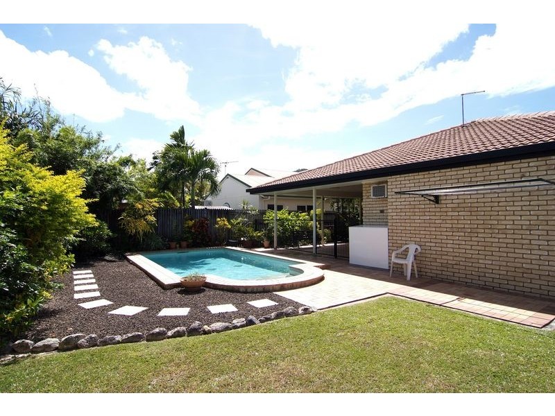 31 Wills Street, Brinsmead QLD 4870