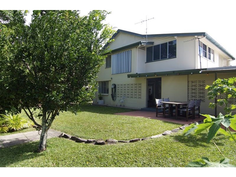 310 – 312 Pease Street, Edge Hill QLD 4870