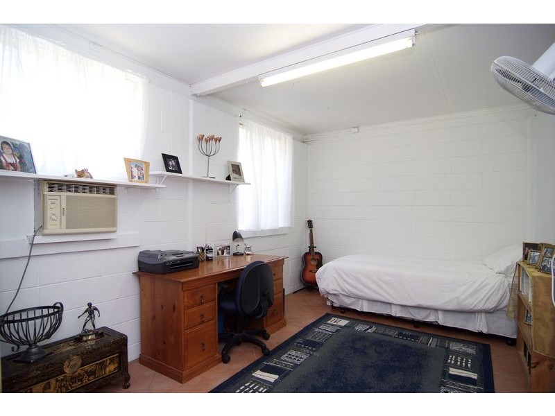 310 – 312 Pease Street, Edge Hill QLD 4870