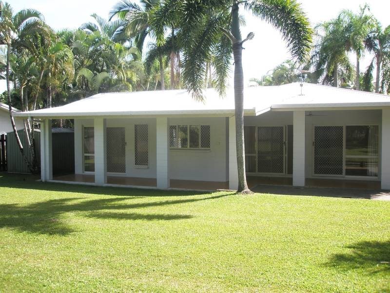 145 Loridan Drive, Brinsmead QLD 4870