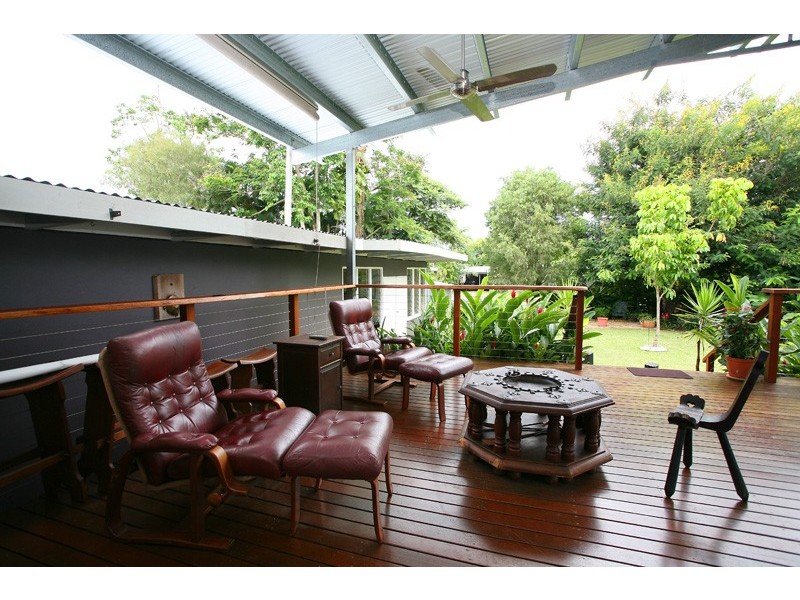 143 Greenslopes Street, Edge Hill QLD 4870